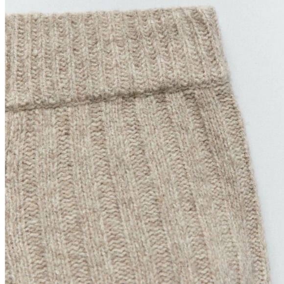 New Zara wool blend high waisted ribbed shorts - Picture 2 of 6